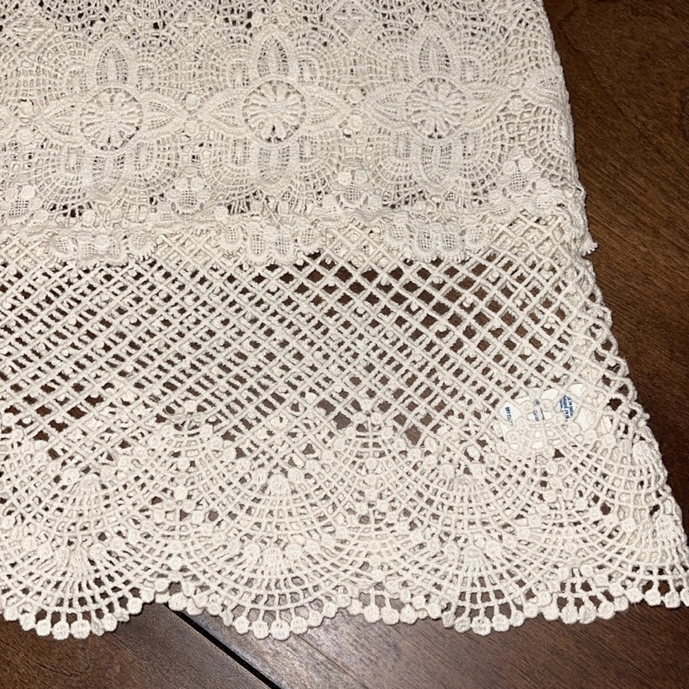 American Eagle Cotton Lace Neutral Top Sz. XS - Picture 4 of 10